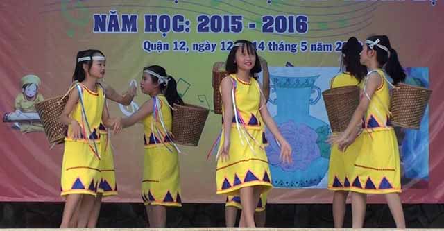 Đạo cụ múa gùi Tây Nguyên Đạo cụ múa gùi Tây Nguyên